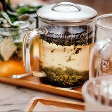 Utensilios Esenciales para Té e Infusiones